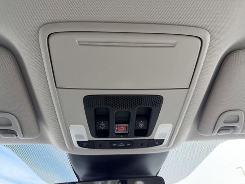 New 2026 Honda Pilot Touring image 43