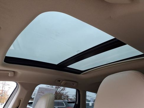 Used 2015 Volvo XC60 T6 Platinum image 18