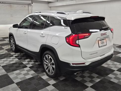 Used 2020 GMC Terrain SLT w/ Preferred Package image 4