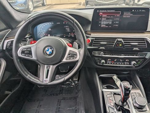 Used 2022 BMW M5 w/ Executive Package AWD/4WD image 2