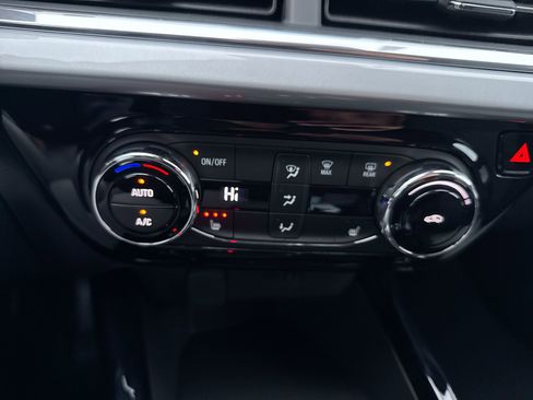 New 2026 Chevrolet Trax LT w/ LT Convenience Package image 43