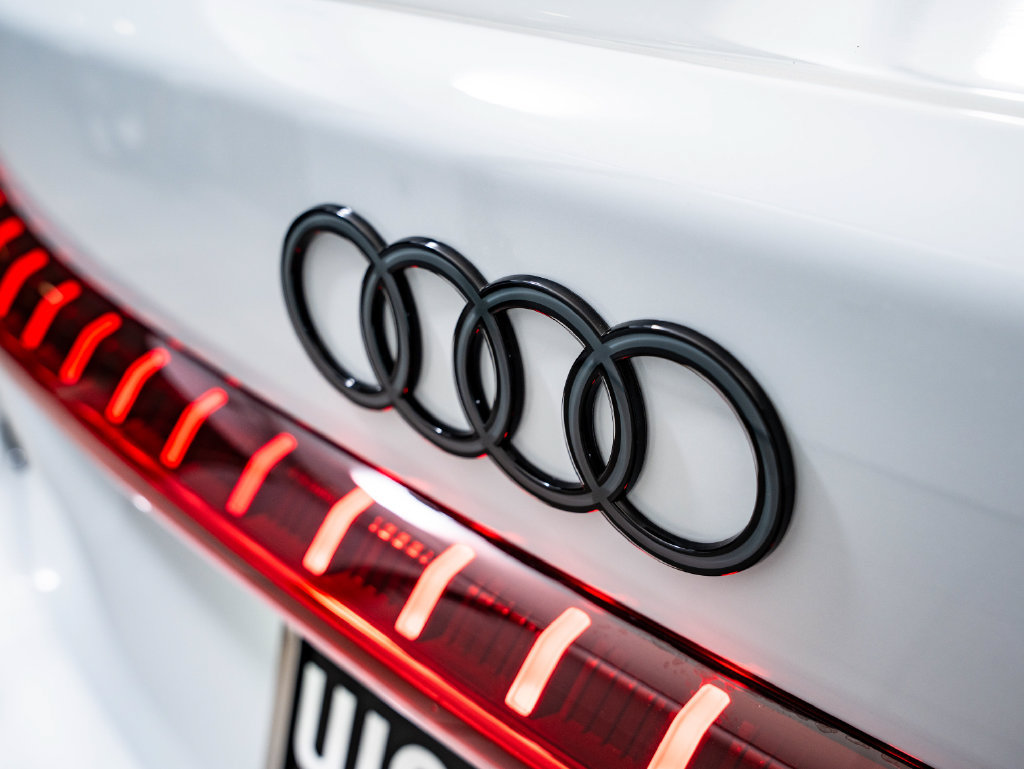 New 2026 Audi A5 Premium Plus AWD/4WD image 17
