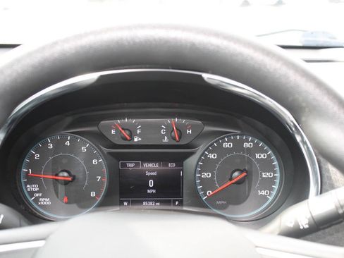 Used 2018 Chevrolet Malibu LT FWD image 8