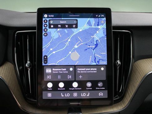New 2026 Volvo XC60 B5 Core AWD/4WD image 36