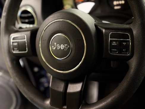 Used 2016 Jeep Patriot Sport image 20