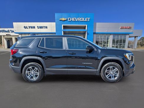 Used 2026 GMC Terrain Elevation AWD/4WD image 7