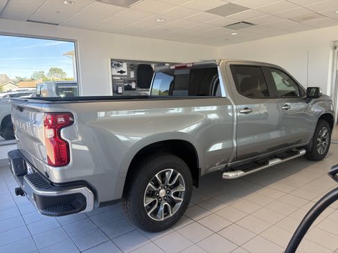 New 2026 Chevrolet Silverado 1500 LT w/ Z71 Off-Road Package AWD/4WD image 9
