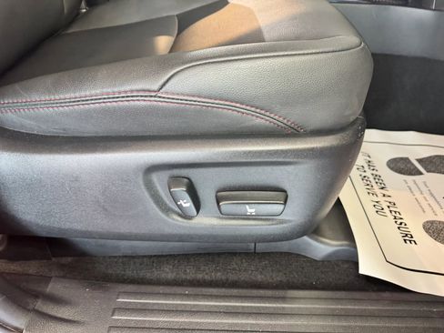 Used 2024 Toyota 4Runner TRD Off-Road Premium w/ Moonroof Package image 15