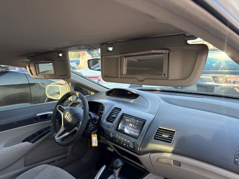 Used 2010 Honda Civic LX image 26