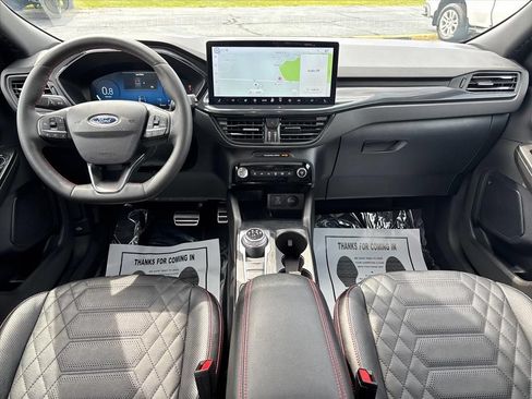 Used 2023 Ford Escape ST-Line Elite w/ Premium Technology Package AWD/4WD image 19
