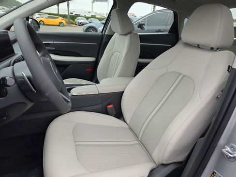 New 2025 Hyundai Sonata SEL image 21