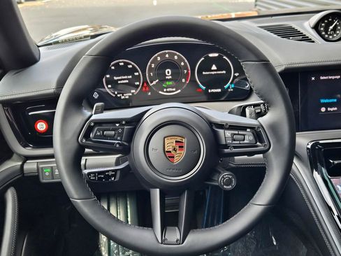 New 2026 Porsche Panamera 4 image 15