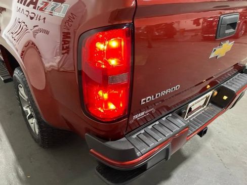 Used 2016 Chevrolet Colorado Z71 AWD/4WD image 25