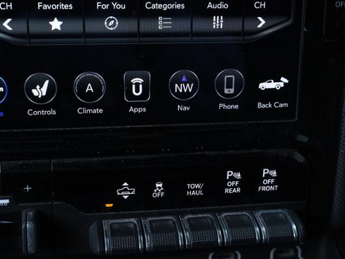 Used 2019 RAM 1500 Limited image 11