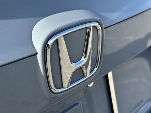 Used 2021 Honda Accord Touring image 11