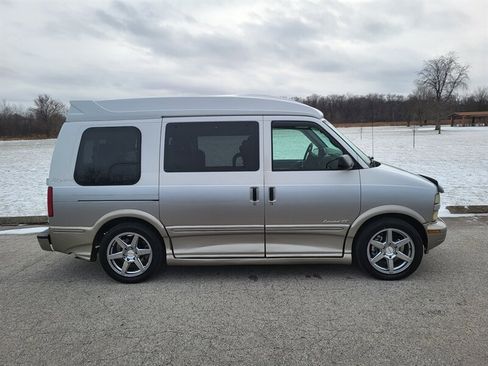 Used 2005 Chevrolet Astro image 5