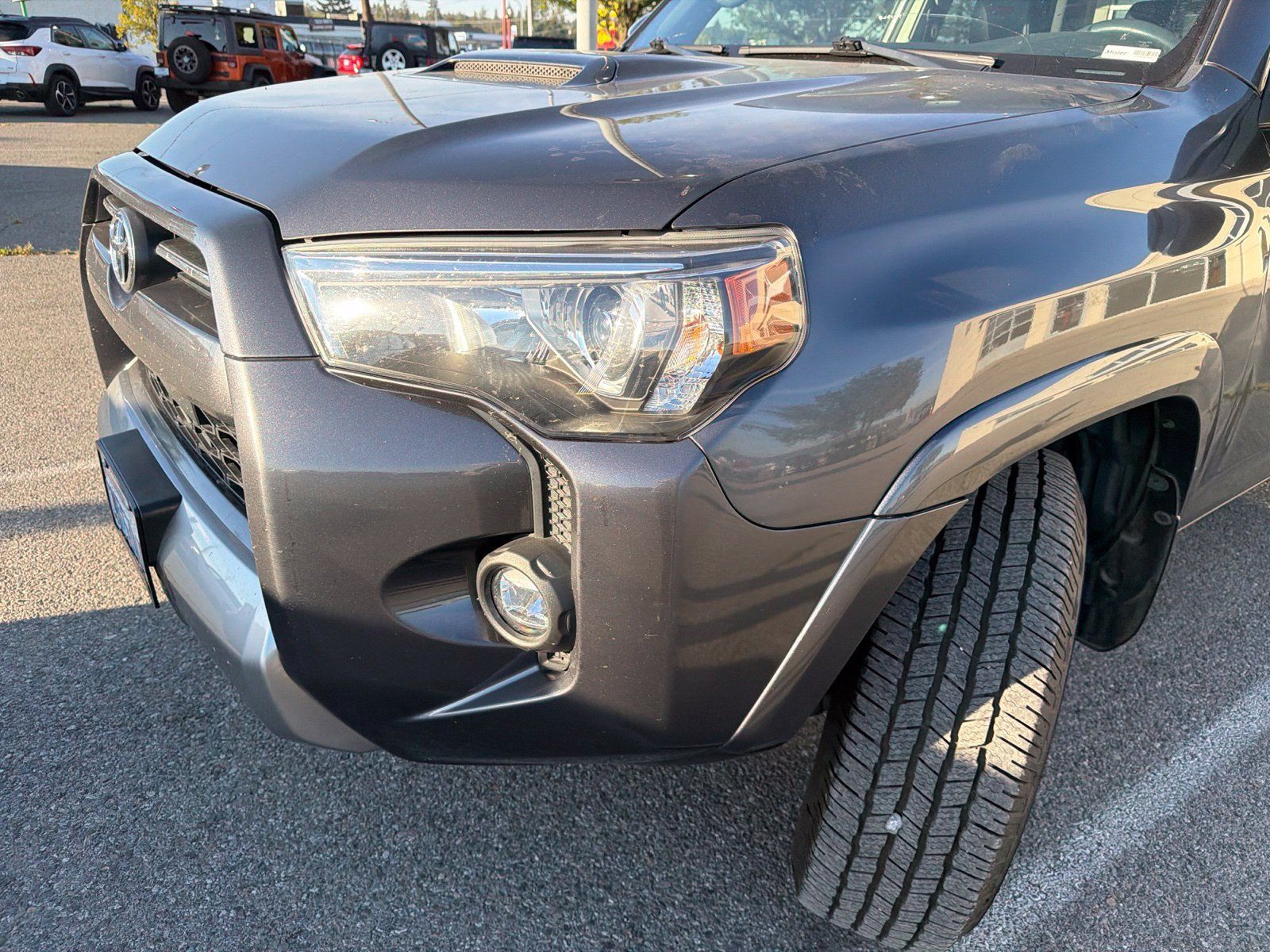 Used 2021 Toyota 4Runner TRD Off-Road Premium AWD/4WD image 2