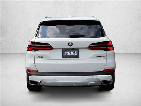 Used 2026 BMW X5 xDrive40i AWD/4WD image 9