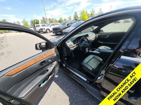 Used 2014 Mercedes-Benz E 350 Sedan image 22