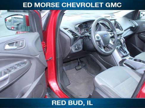 Used 2016 Ford Escape SE w/ Equipment Group 201A FWD image 6