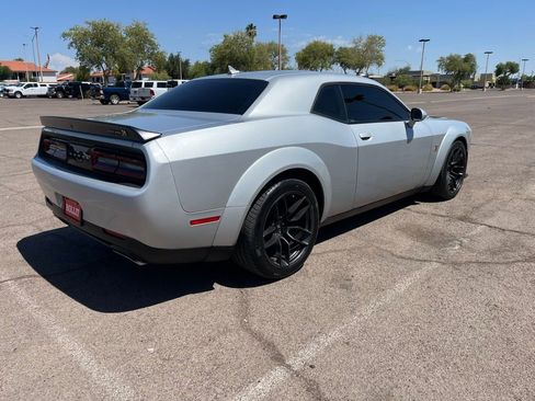 Used 2022 Dodge Challenger R/T Scat Pack image 9