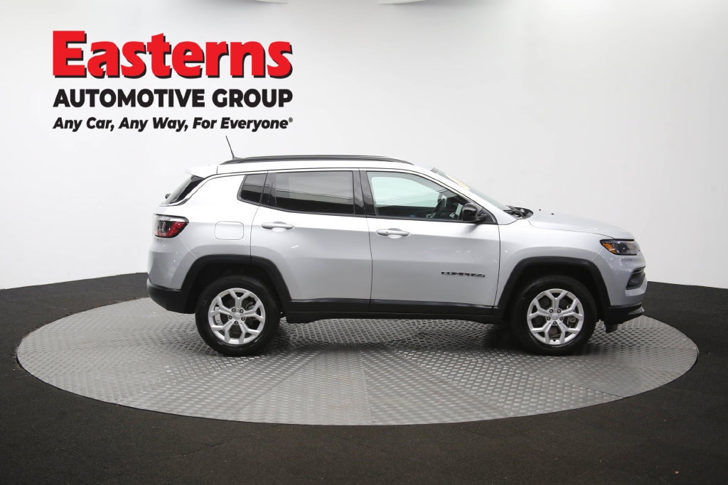Used 2024 Jeep Compass Latitude AWD/4WD image 48