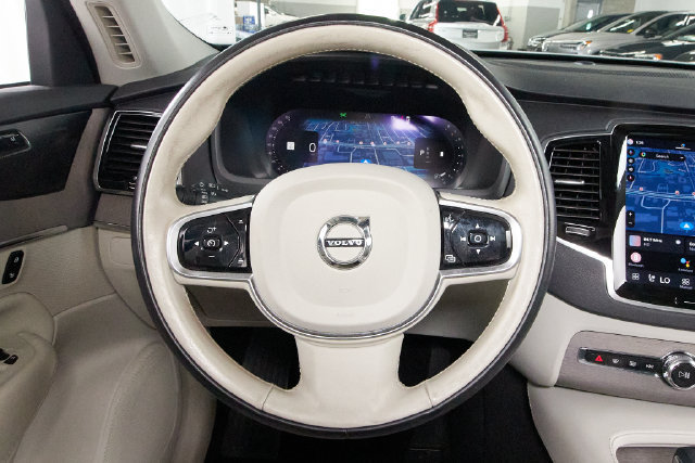 Used 2023 Volvo XC90 B6 Plus w/ Protection Package Premier AWD/4WD image 9