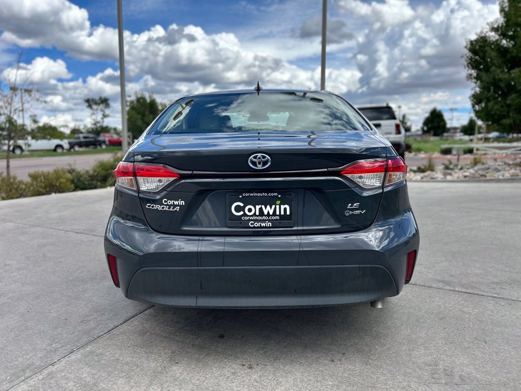 Used 2025 Toyota Corolla LE FWD image 6
