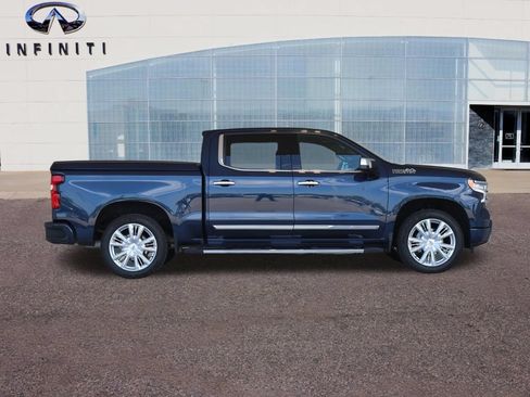 Used 2023 Chevrolet Silverado 1500 High Country w/ High Country Premium Package AWD/4WD image 53