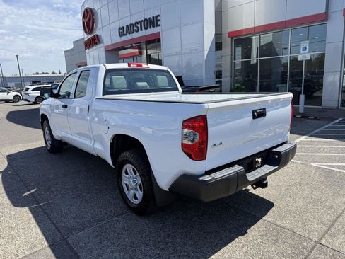 Used 2015 Toyota Tundra SR AWD/4WD image 3