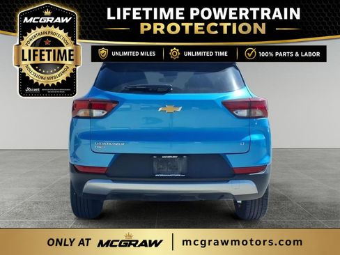 Used 2025 Chevrolet TrailBlazer LT AWD/4WD image 4