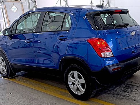 Used 2016 Chevrolet Trax LS w/ LPO, Protection Package AWD/4WD image 4