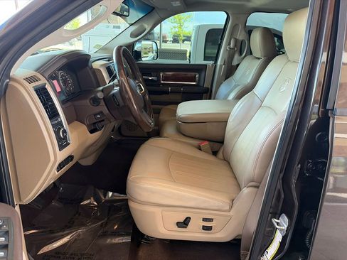 Used 2011 RAM 2500 Laramie w/ HD Snow Plow Prep Group AWD/4WD image 10