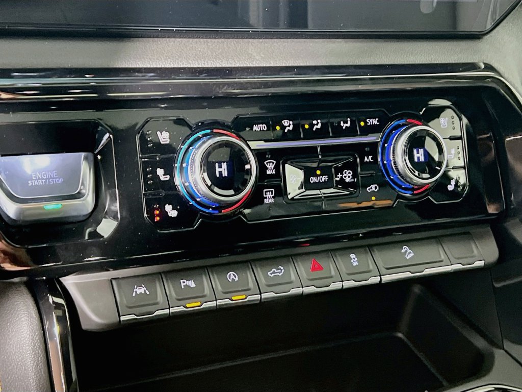 New 2026 GMC Sierra 1500 AT4 w/ AT4 Premium Package AWD/4WD image 13