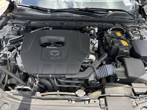 Used 2024 MAZDA MAZDA3 s FWD image 58