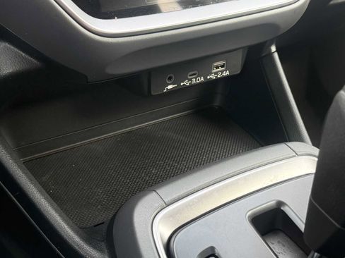 Certified 2025 Subaru Crosstrek 2.0i Premium image 27