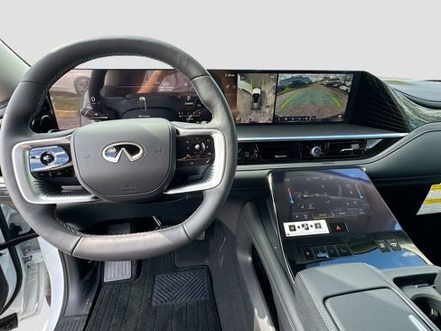 New 2026 INFINITI QX80 Luxe w/ Cargo Package RWD image 11