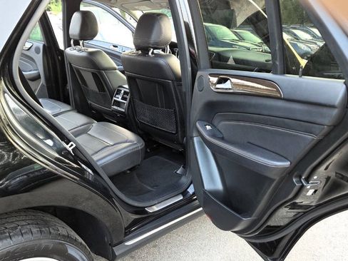 Used 2015 Mercedes-Benz ML 350 4MATIC image 41