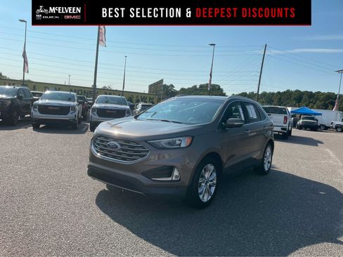 Used 2019 Ford Edge Titanium FWD image 1