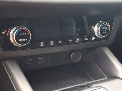 Used 2023 Mitsubishi Outlander SE AWD/4WD image 15