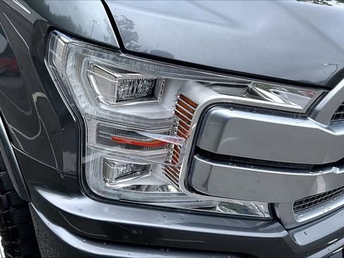 Used 2018 Ford F150 Platinum w/ Equipment Group 701A Luxury AWD/4WD image 27