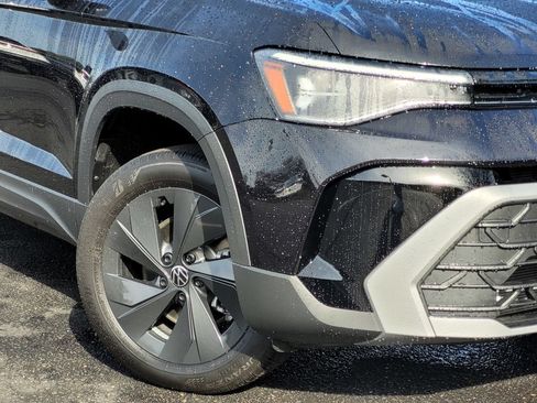 New 2026 Volkswagen Taos S FWD image 3