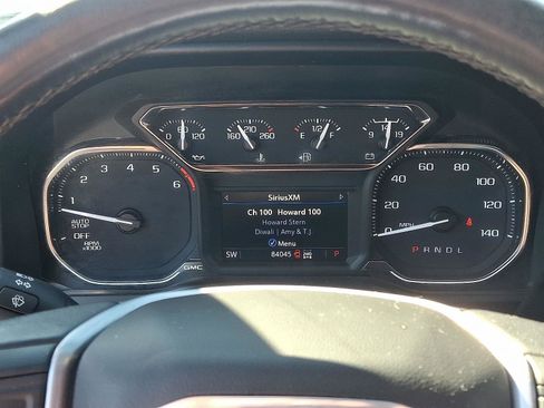 Used 2021 GMC Sierra 1500 Elevation image 24