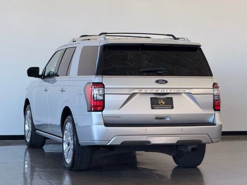 Used 2019 Ford Expedition Platinum AWD/4WD image 5