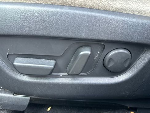 Certified 2024 MAZDA CX-90 Plug-In Hybrid w/ Premium Pkg image 11