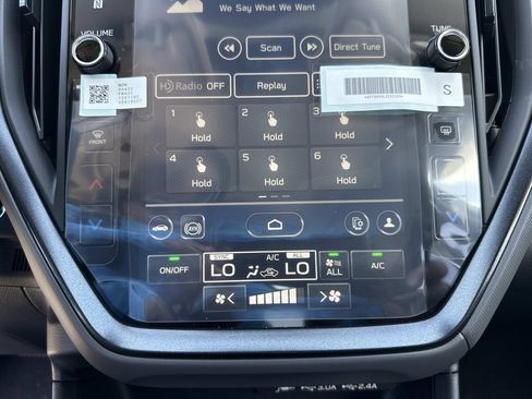 New 2026 Subaru Crosstrek 2.5i Limited AWD/4WD image 32