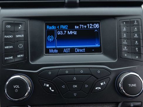 Used 2013 Ford Fusion SE image 32