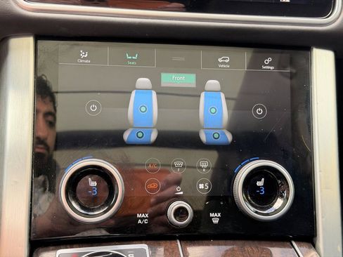 Used 2019 Land Rover Range Rover HSE AWD/4WD image 36