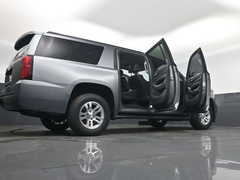 Used 2020 Chevrolet Suburban LT image 67