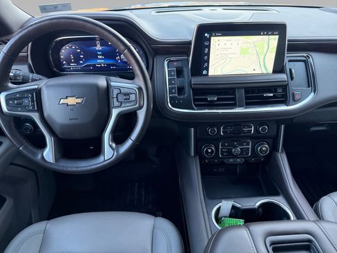 Used 2022 Chevrolet Tahoe LT w/ Luxury Package image 11